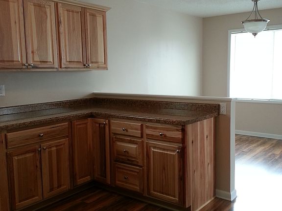 Lots of counterspace and cabinets