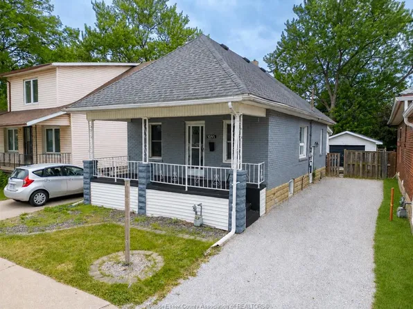1091 Lena Ave, Windsor, ON N9C 3K3