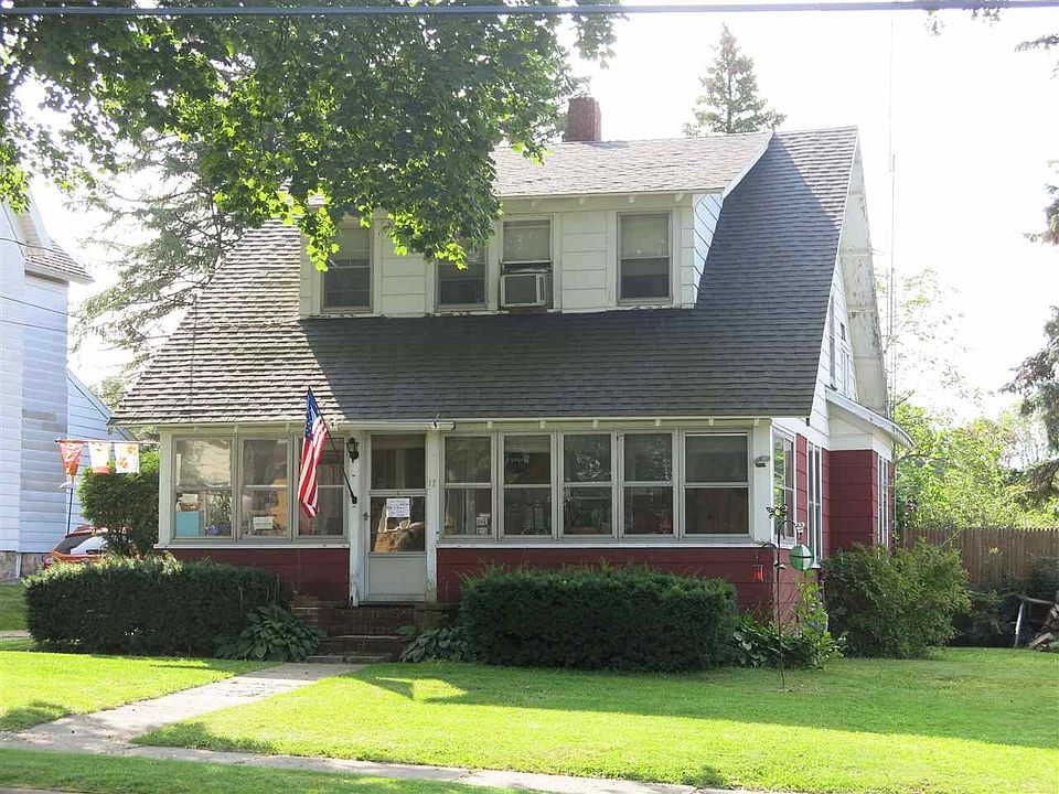 1st image of 72 Judson St