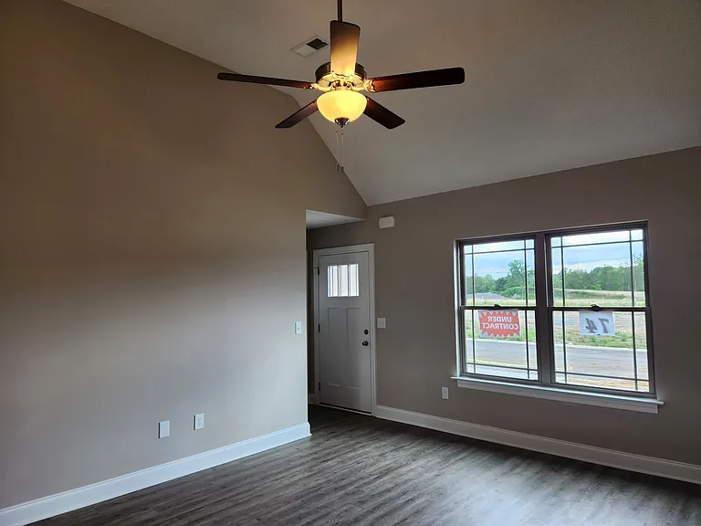 2853 Valley Farms Dr — Photo 3
