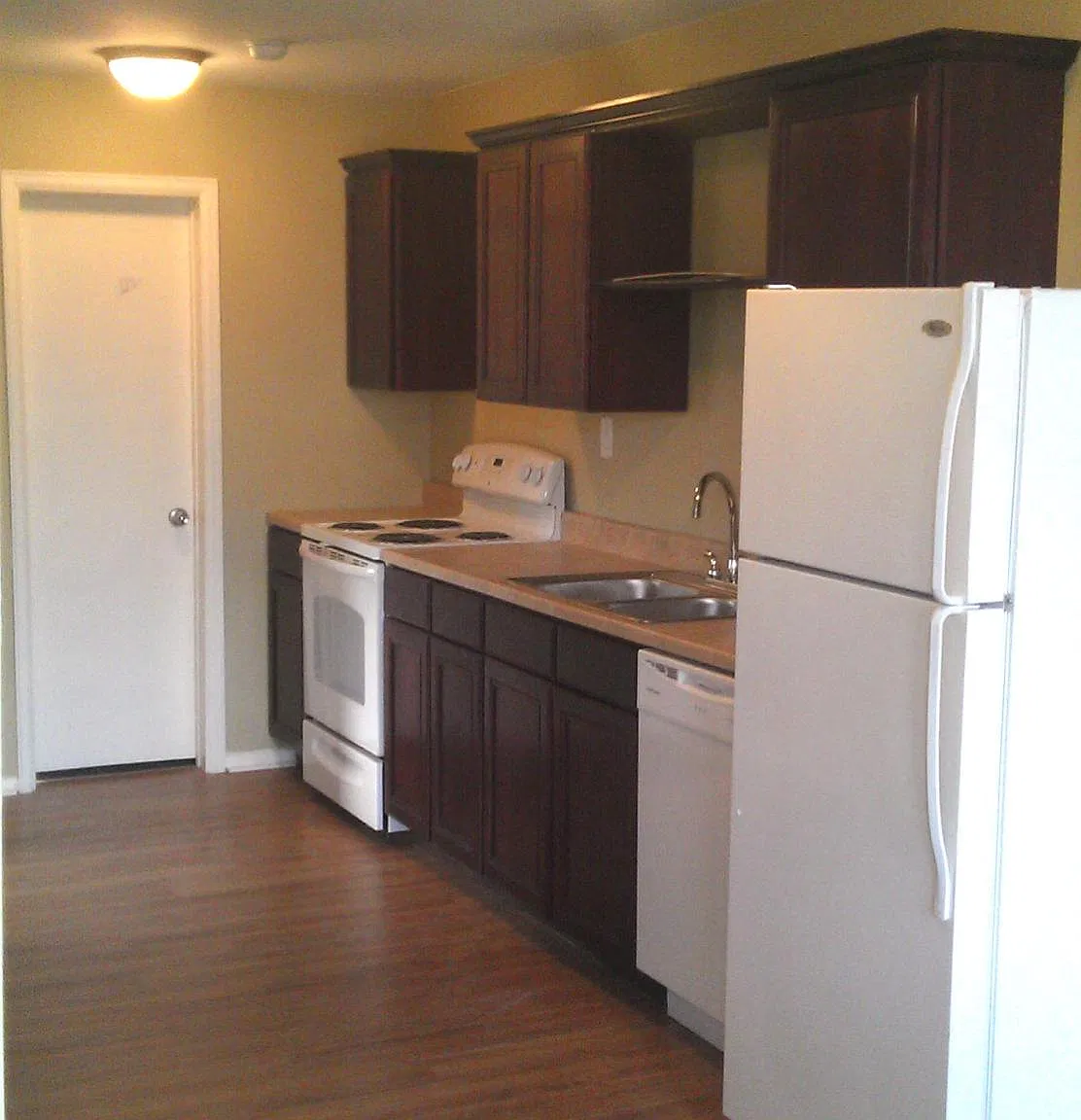 2 bed, 550 sqft, $1,450 — Photo 4