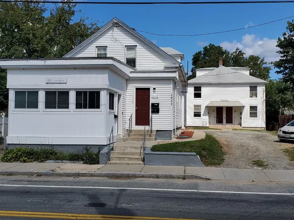 1911 Smith St APT 2, North Providence, RI 02911