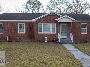 712 Rosedale Ave, Claxton, GA 30417