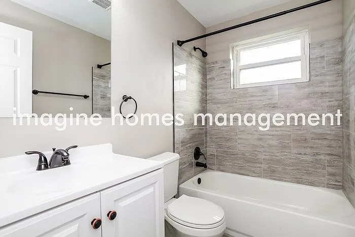 2701 Sandhurst Dr — Photo 12