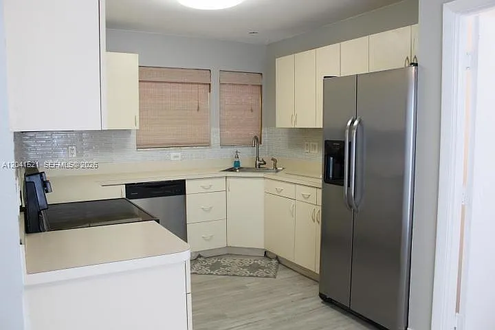 13 Fenwick Pl #13 — Photo 6