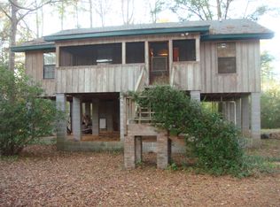 7 Griss Locke Rd #A, Seminary, MS 39479