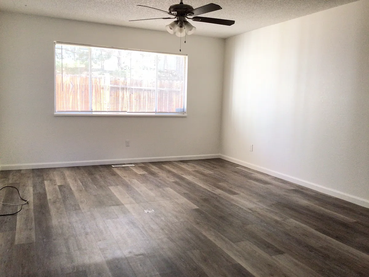 Building Photo - 2965 Harding Cir