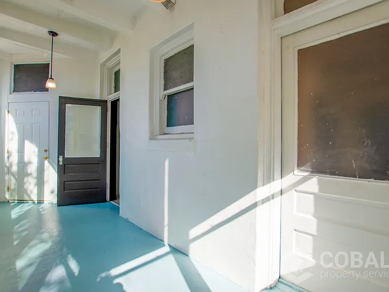 131 Ralph McGill Blvd NE — Photo 4