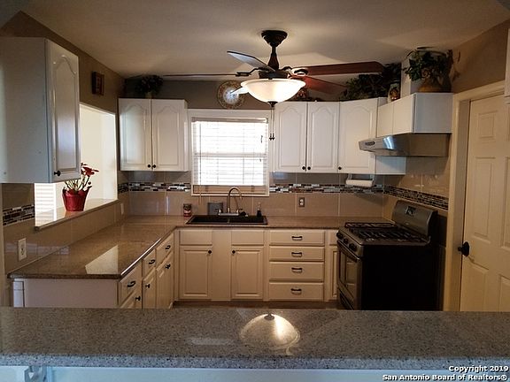 5th image of 222 Milford Dr