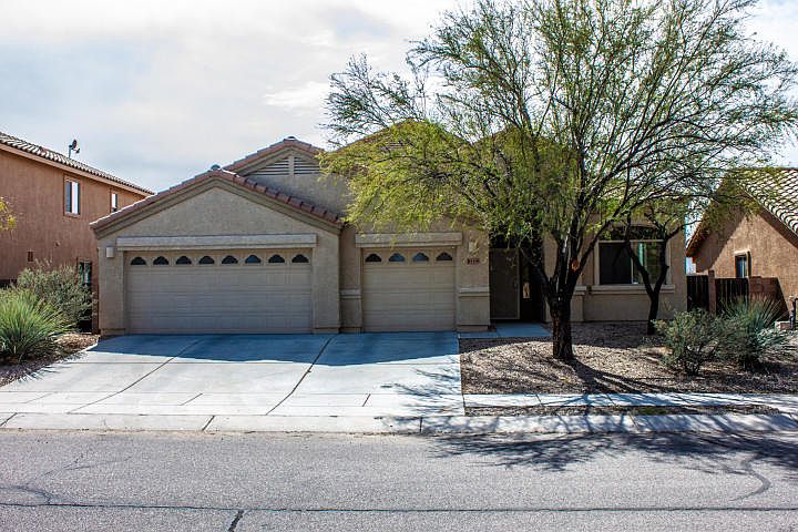 1st image of 5188 E Park Vista Dr