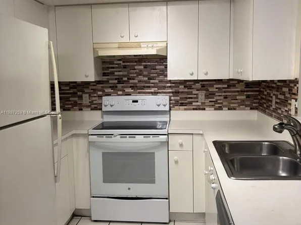 5510 NW 61st St APT 112, Pompano Beach, FL 33073