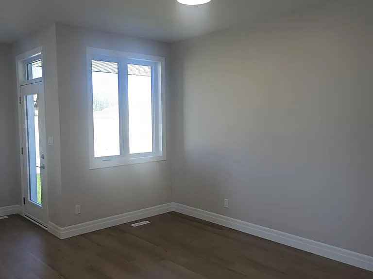 1 Matheos Cres #SFH — Photo 9