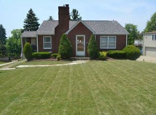 4650 Norma Dr, Pittsburgh, PA 15236