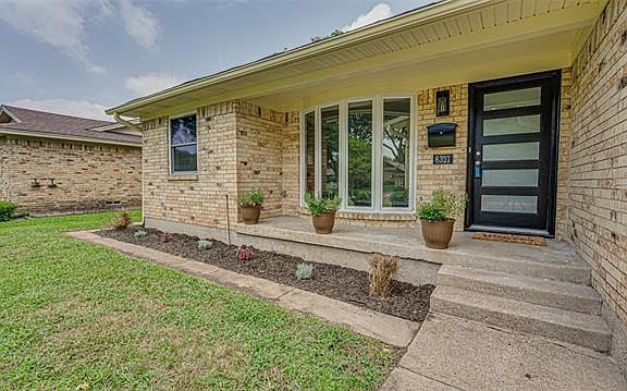 2nd image of 8321 Bocowood Dr