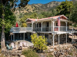 43157 Redstone Ln, Three Rivers, CA 93271