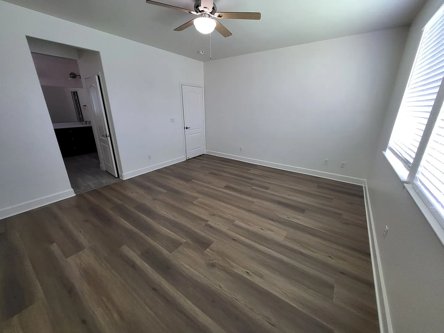 Apply Now! 1147 Lahontan Drive, Carson City NV 89701 — Photo 4