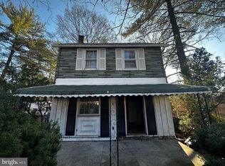 8033 Clark Station Rd, Severn, MD 21144