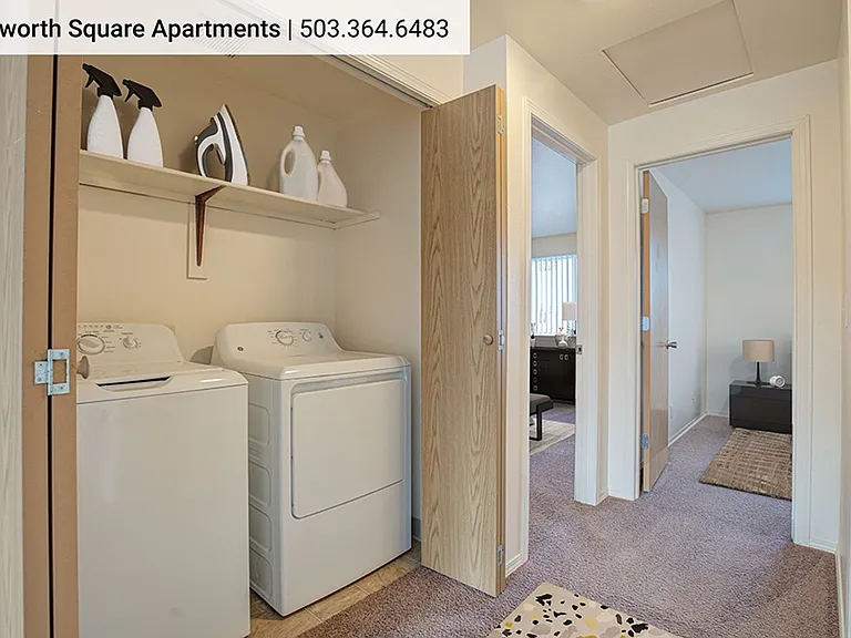 ELLSWORTH SQUARE APARTMENTS — Photo 18