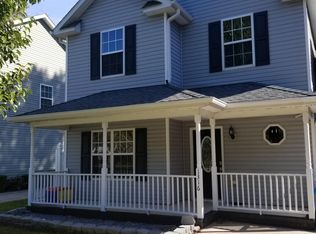 1316 Hawthorne Dr, Chesapeake, VA 23325