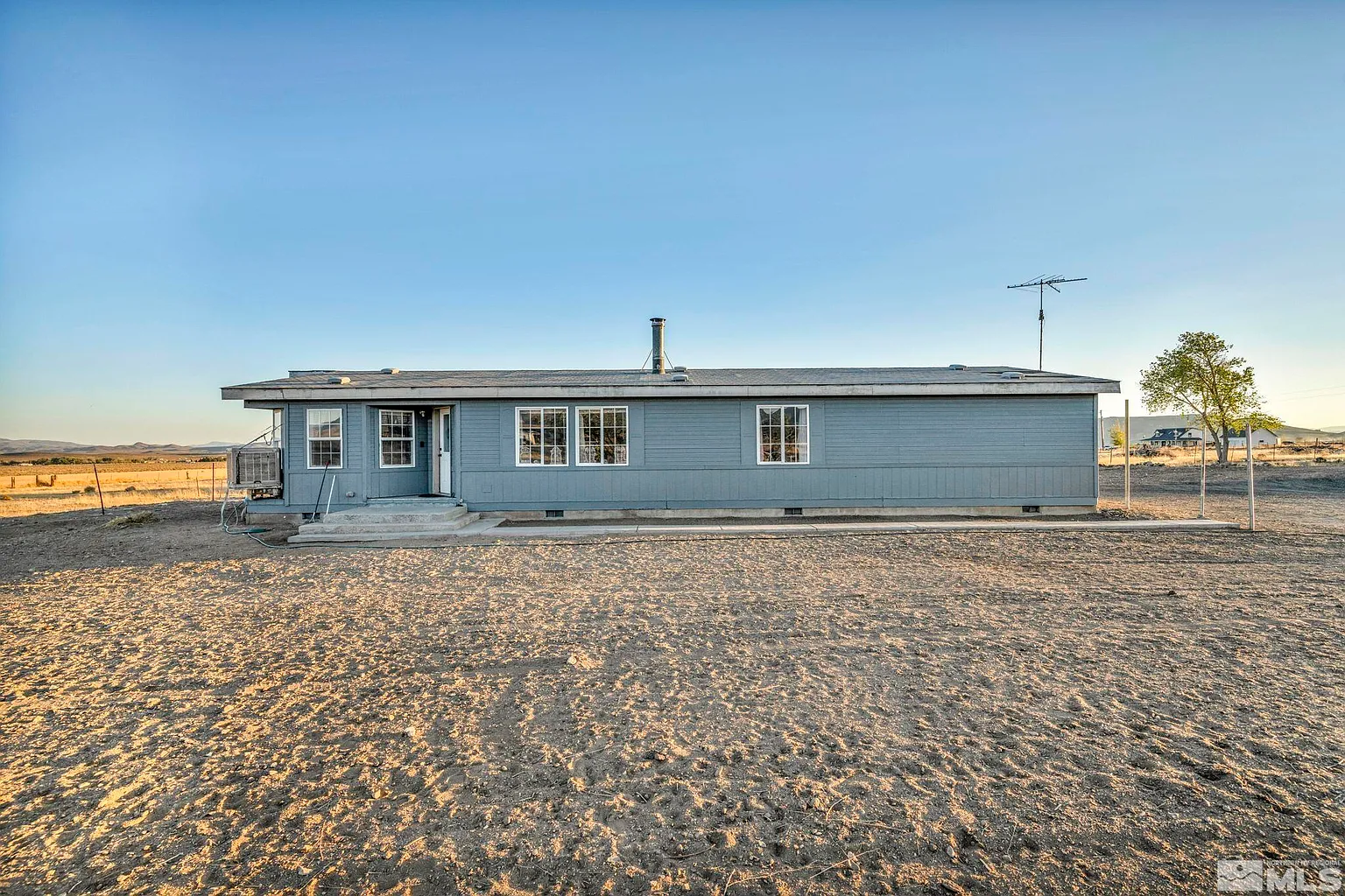 6790 Kiowa Ln photo 1