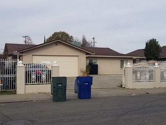 3rd image of 2157 Matson Dr