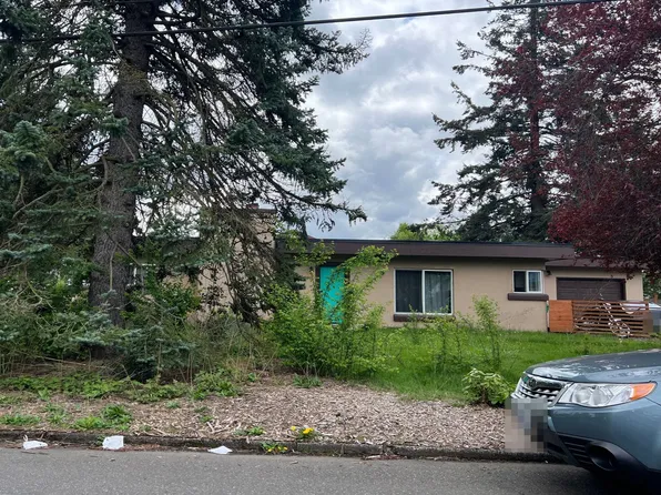 12530 SE Sherman St, Portland, OR 97233