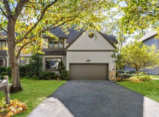 152 Woodbrook Rd, White Plains, NY 10605
