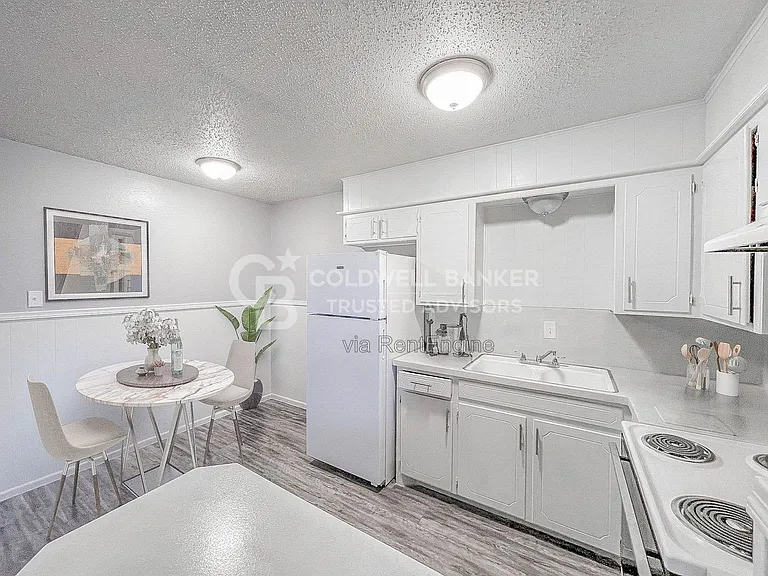 1318 53rd St #B — Photo 6