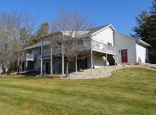 5561 Fife Ct, Gladwin, MI 48624
