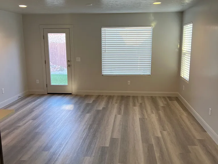 4170 E Phobos Ln — Photo 6