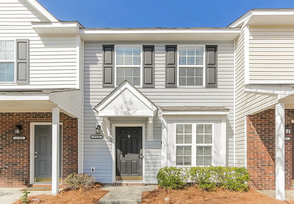 17113 Greenlawn Hills Ct