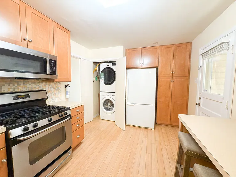 10457 Solta Dr — Photo 16