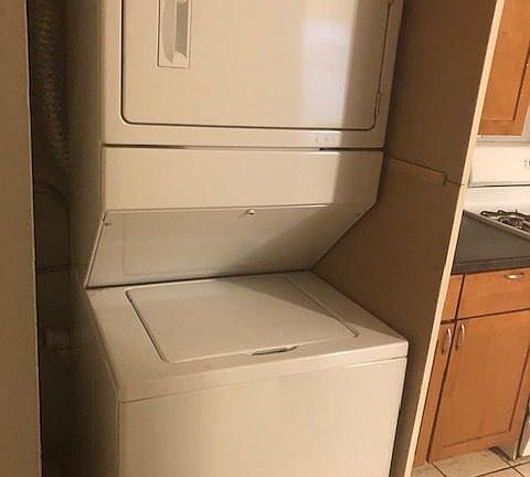 5th image of 3407 W North Ave #2