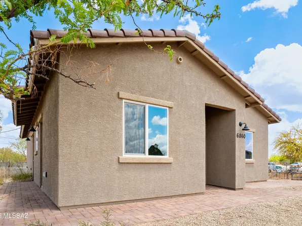 6860 W Walking #M, Tucson, AZ 85757