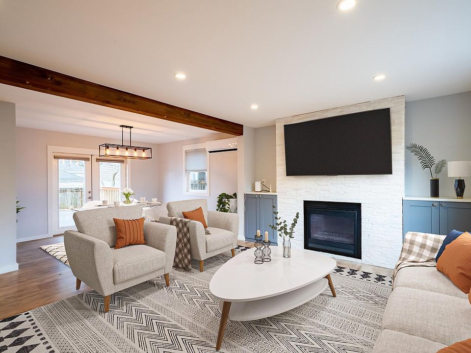 Furnished common areas! (Actual furniture will vary)