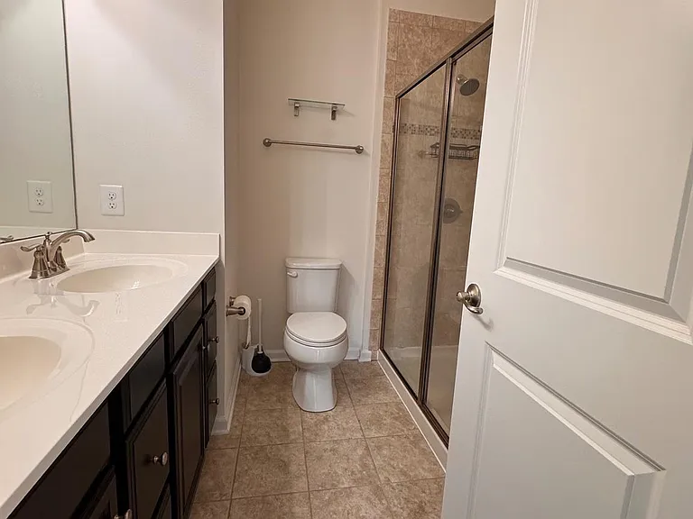 624 Ravenwood Dr — Photo 15