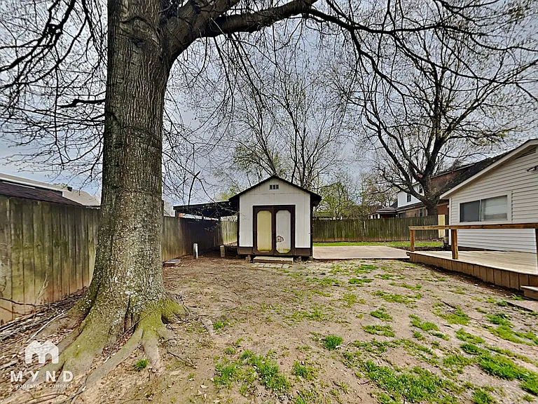 464 Windridge Point — Photo 24