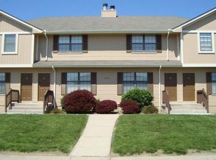 2005 SW 8th St, Blue Springs, MO 64015