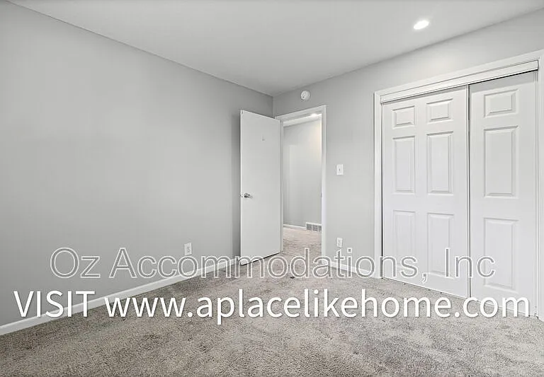 9702 Shepherds Dr #B — Photo 17