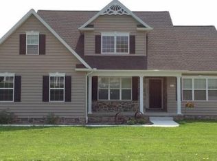 340 Pine Grove Rd, Hanover, PA 17331