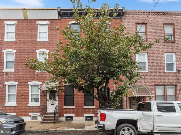 2566 Salmon St, Philadelphia, PA 19125