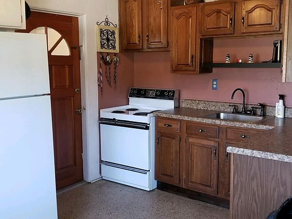 3rd image of 3178 La Paloma Ave