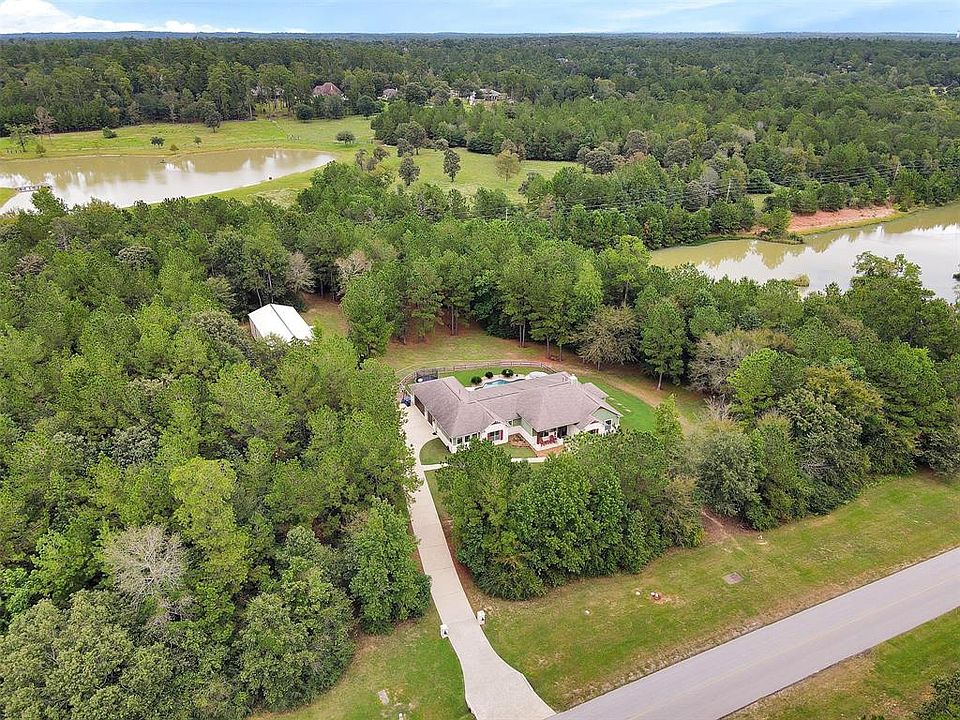 1st image of 8959 Grand Lake Estates Dr