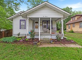 616 Grover St, Warrensburg, MO 64093
