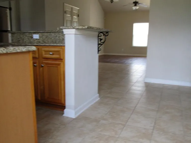 423 Anchorage Rd — Photo 8