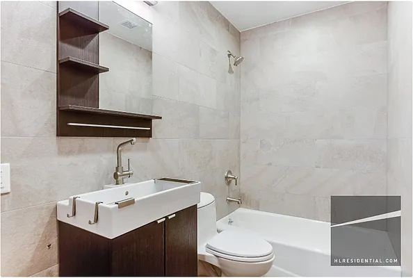 Rented by Highline Residential | media 17