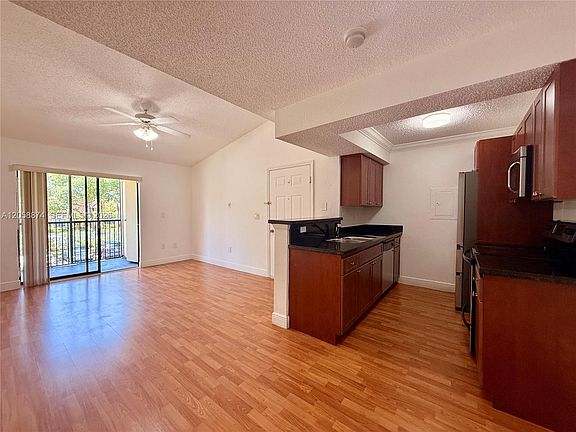 5th image of 15570 SW 105th Ln APT 1706