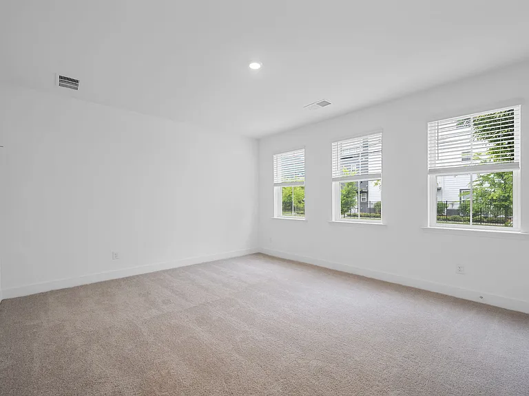 3227 Aberdeen Row — Photo 10