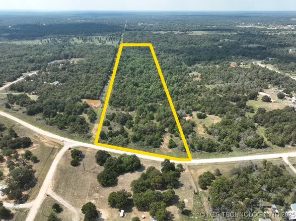 20632 Southern Trails Rd, Tecumseh, OK 74873