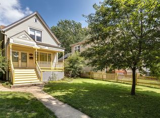 10203 S Beverly Ave, Chicago, IL 60643